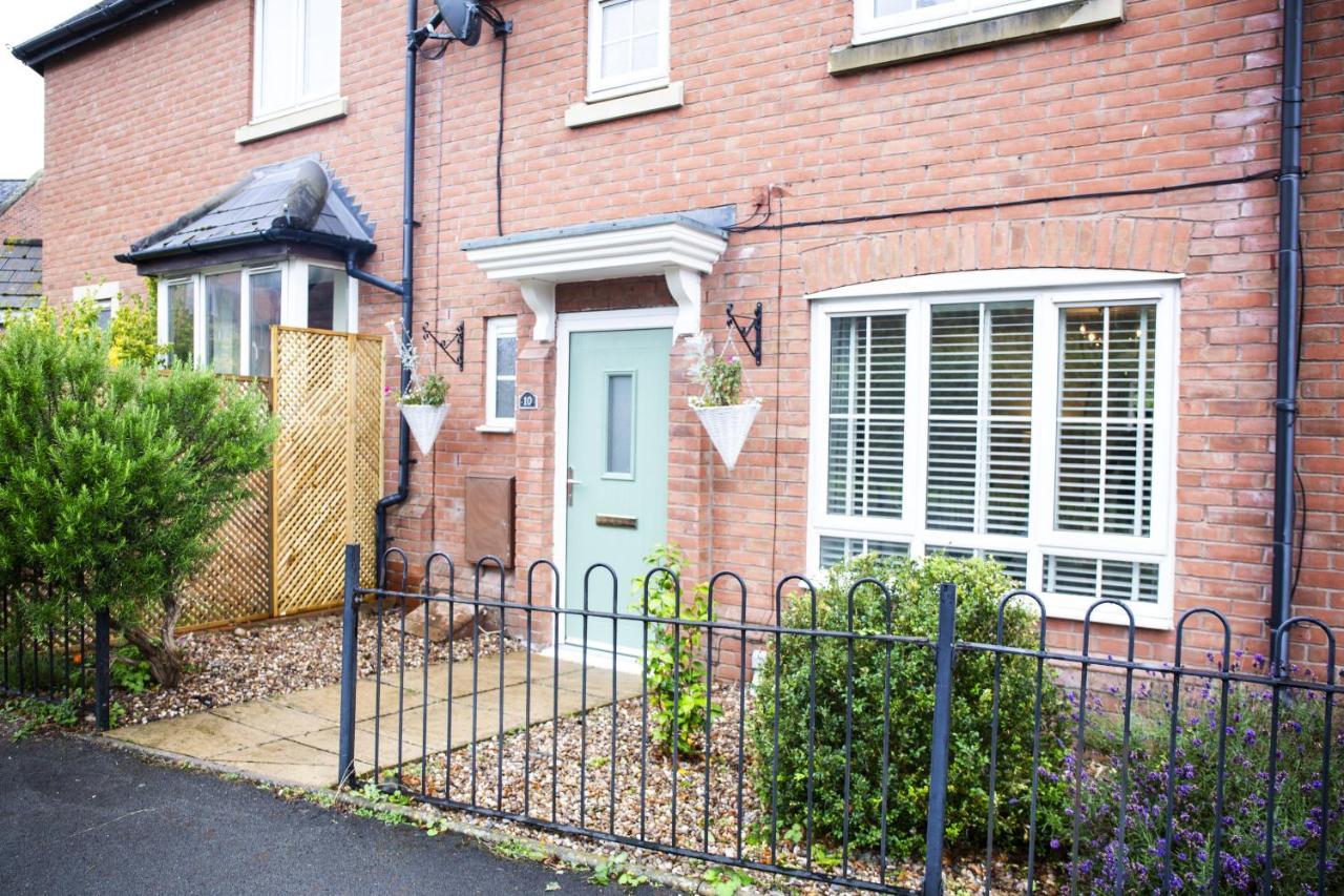 Beautiful House In Stratford Upon Avon Vila Exterior foto